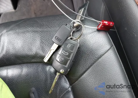 2013 Audi Q7 3.0T Premium from USA, damaged, VIN WA1LGAFE8DD002959